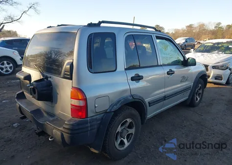 2004 Chevrolet Tracker Zr2 z USA, uszkodzony, nr VIN 2CNBJ734646909169